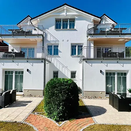 Myhome Ruegen - Haus Sonnenmeer Lägenhetshotell 4*