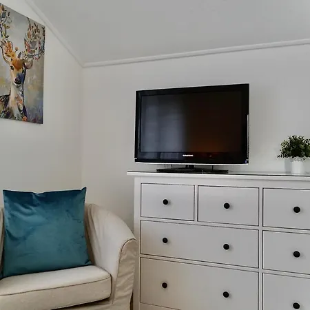 Myhome Ruegen - Haus Sonnenmeer Apartmanhotel 4*